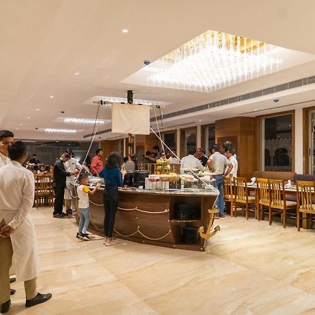Hotel Pandora Grand, Udaipur- Nestled In Nature Wrapped In Luxury מראה חיצוני תמונה