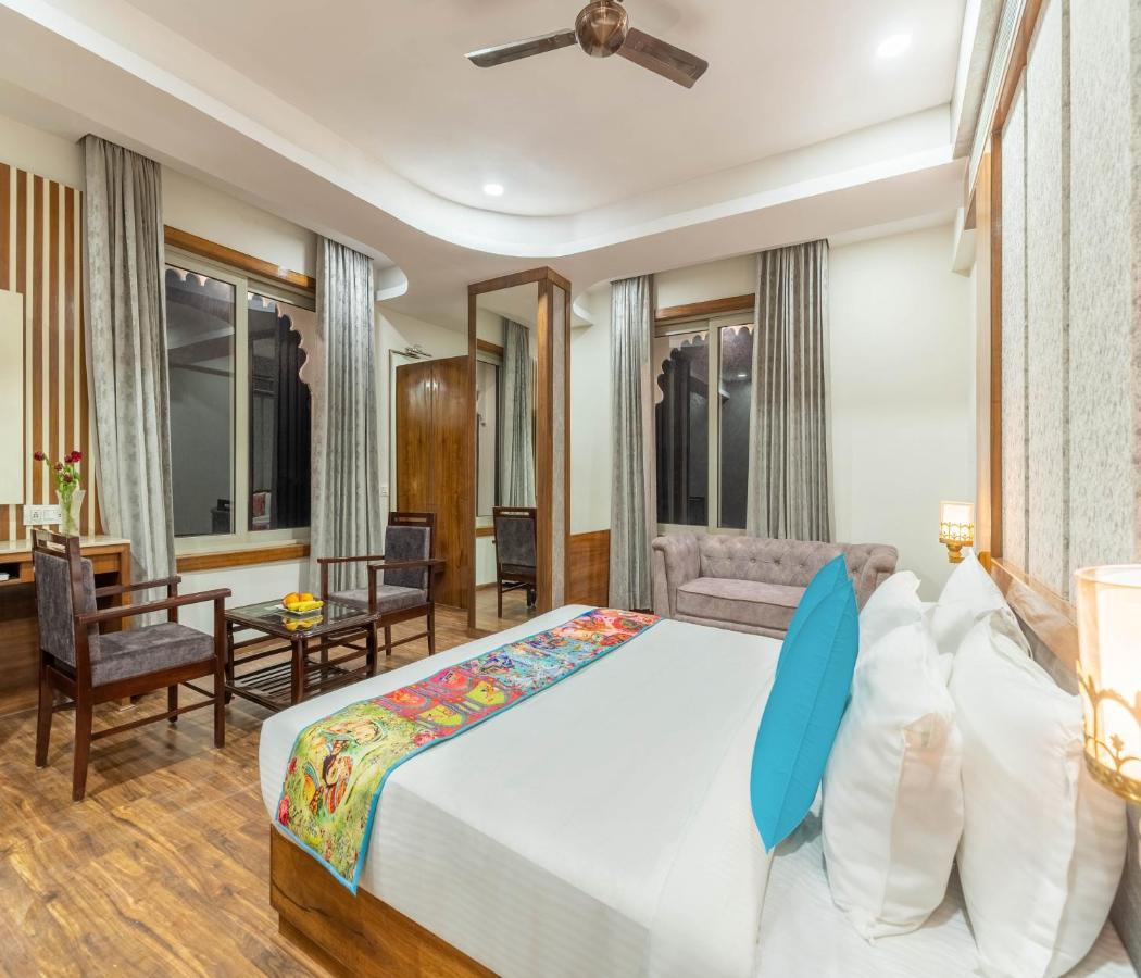 Hotel Pandora Grand, Udaipur- Nestled In Nature Wrapped In Luxury מראה חיצוני תמונה