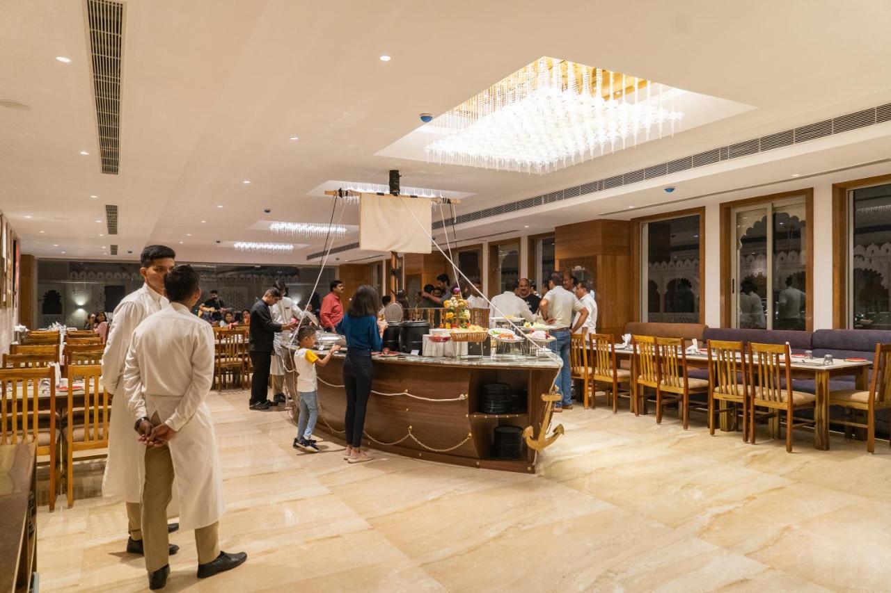 Hotel Pandora Grand, Udaipur- Nestled In Nature Wrapped In Luxury מראה חיצוני תמונה